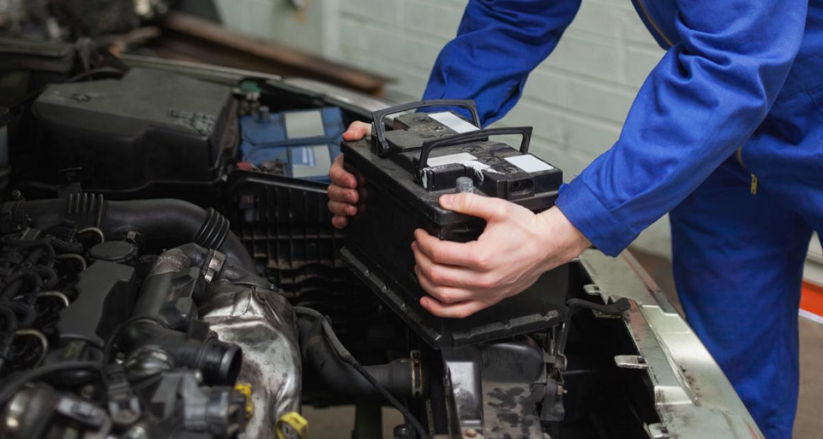 Remplacement batterie voiture Paris